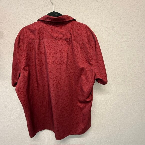 Axist Men's Modern Geometric Stretch Short Sleeve RED 100% Polyester Size 2XL - Picture 5 of 8